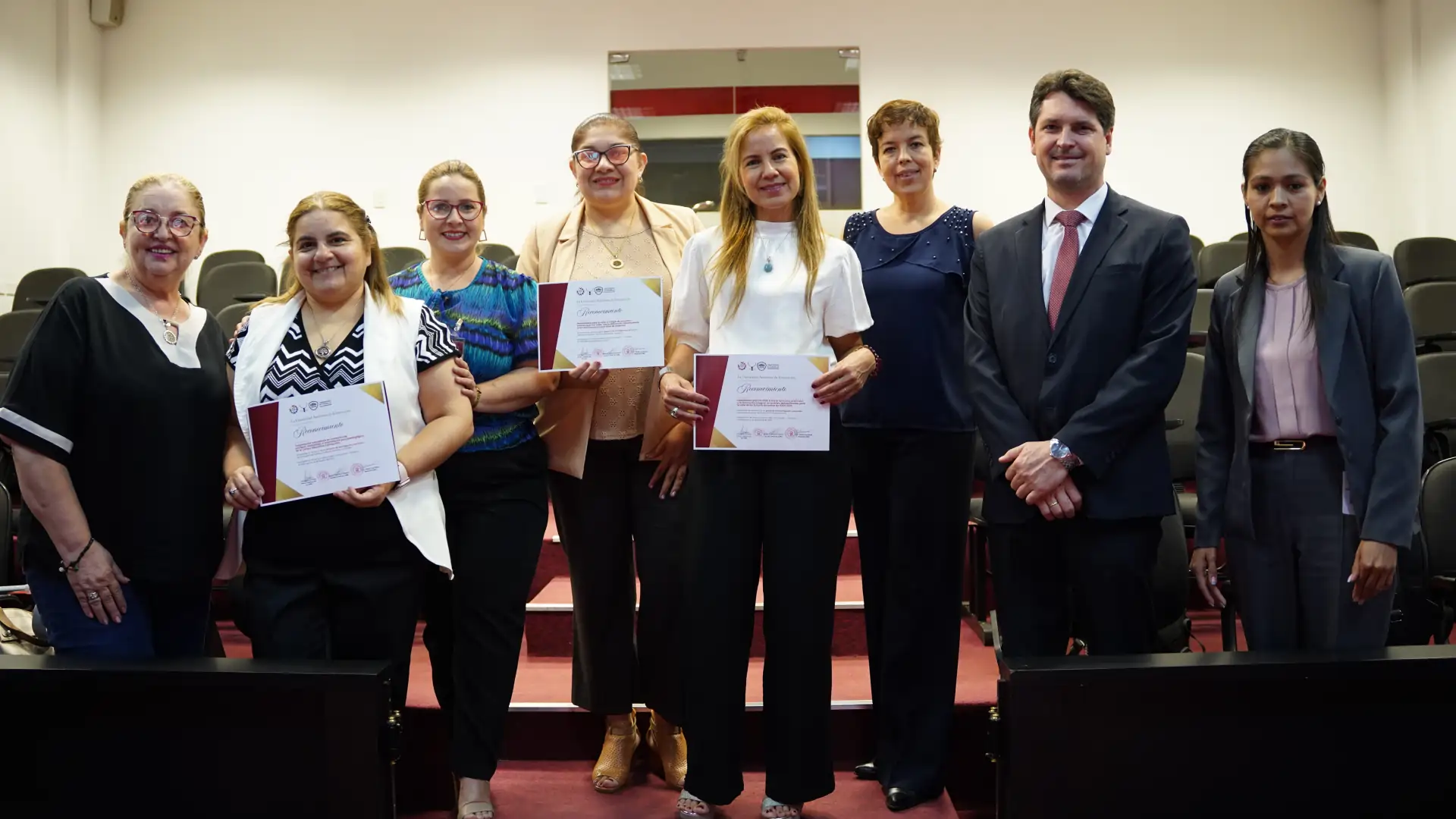 Jornada de Investigación y Extensión ISEDE y FCJHS 2025