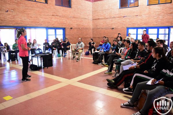 i-congreso-de-educacion-fisica-deporte-y-salud-dia-01-1177D750D09-30DB-EB6E-DE79-261670795B6A.jpg