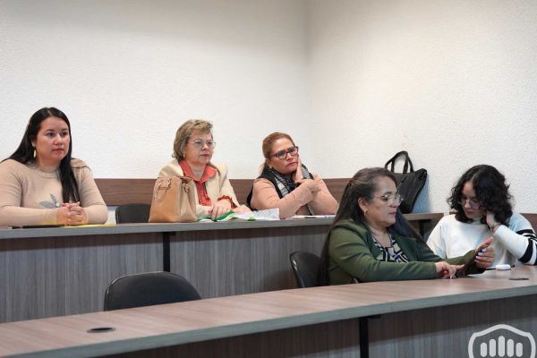 comunicaciones-congreso-educacion-fisica-deporte-y-salud-12373E9C6E-93F5-686E-B49C-296E0AB2BD57.jpg