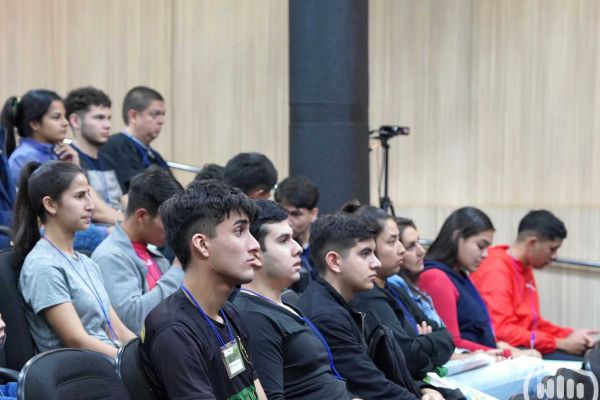 comunicaciones-congreso-educacion-fisica-deporte-y-salud-21C17FB3DE-B119-D74F-DB73-30FA98296A25.jpg