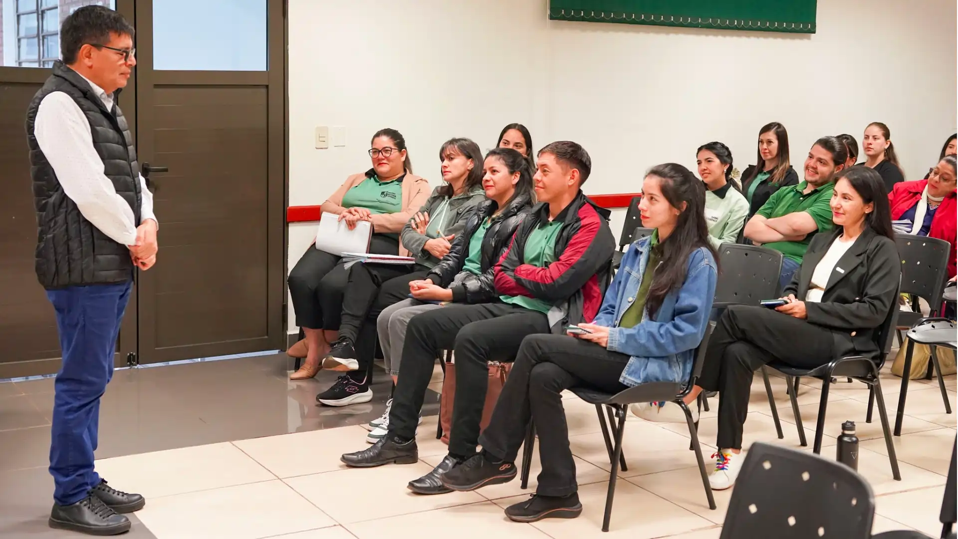 Docentes participaron en una jornada de capacitación sobre evaluación educativa