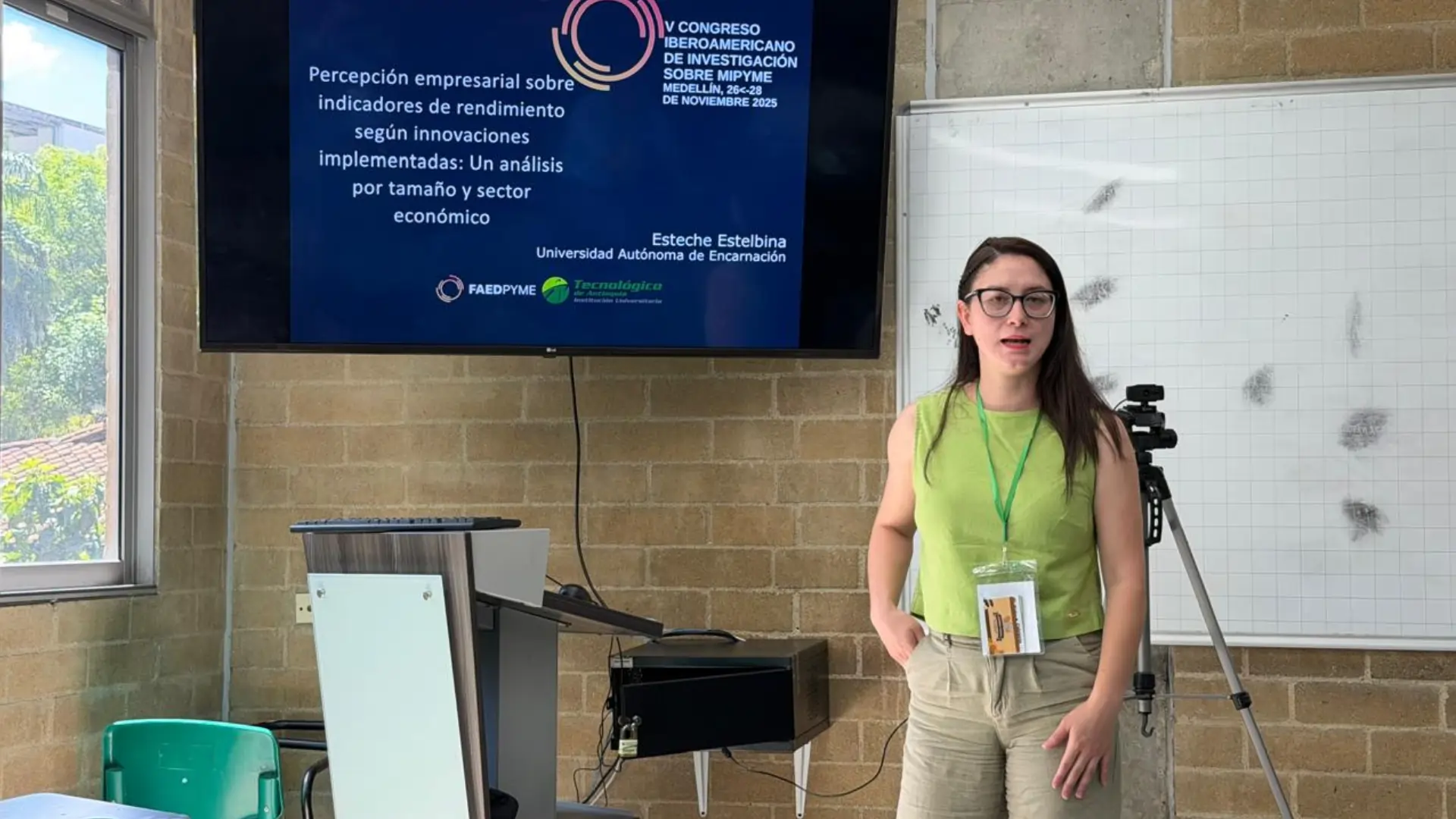 Miembros de la UNAE presentaron resultados de una investigación en congreso internacional